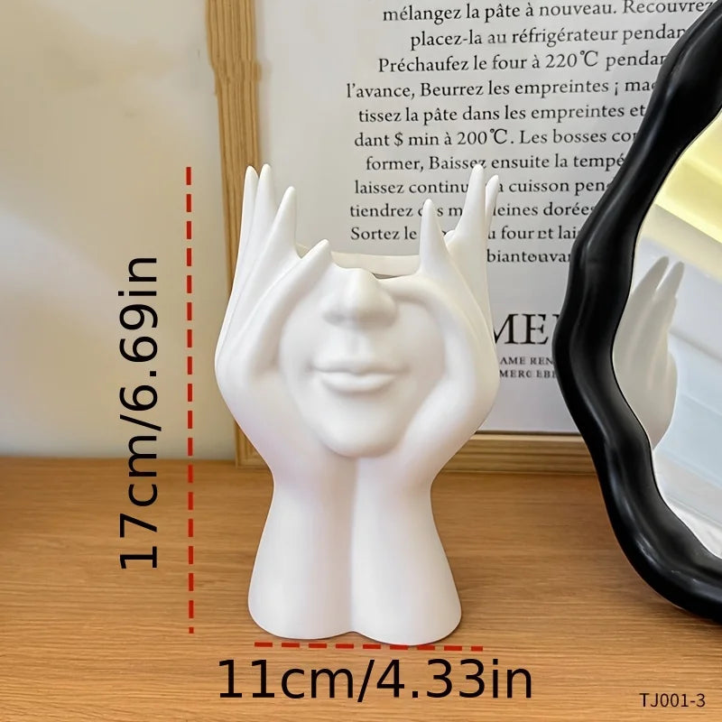 Makeup Organizer – Lightweight, Portable & Perfect for Any Space